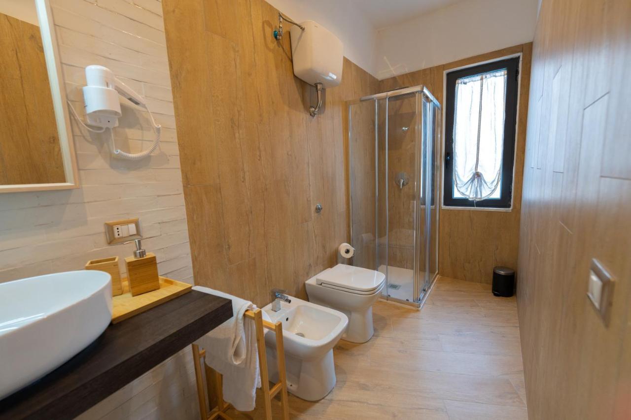 La Casa Di Leo - Rooms At The Feet Of Vesuvius Boscotrecase ภายนอก รูปภาพ